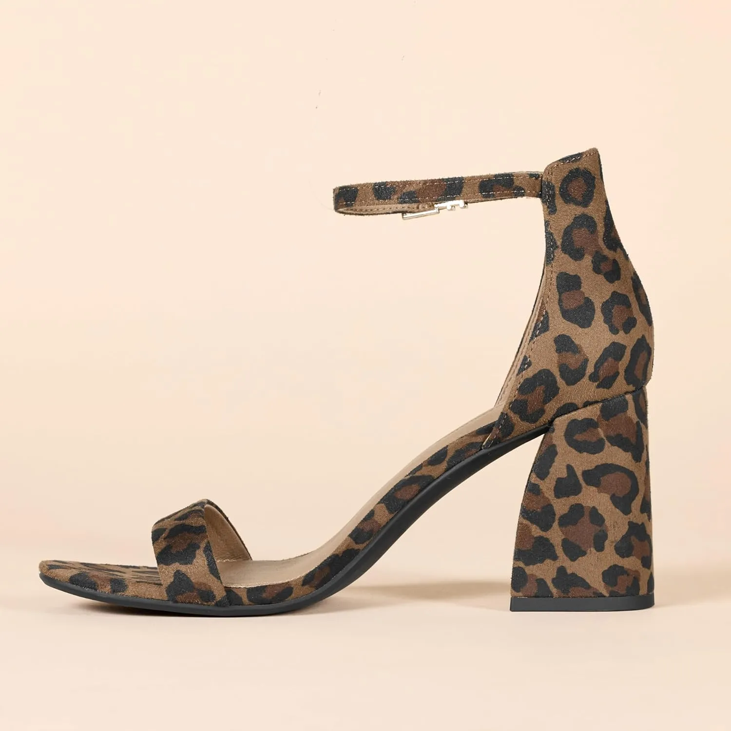 Amazon Essentials Women's High Heel Nola