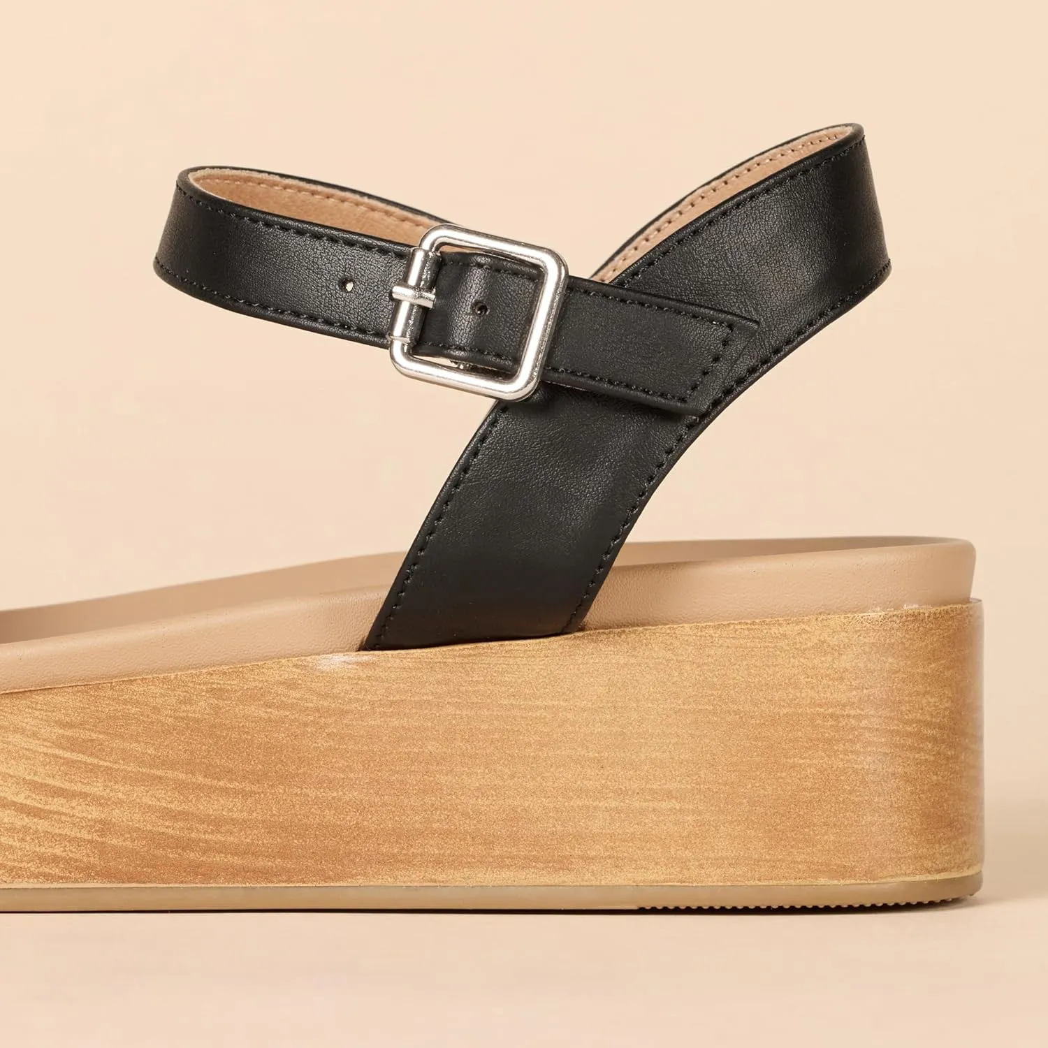 Amazon Essentials Women's Two Band Flatform Sandal