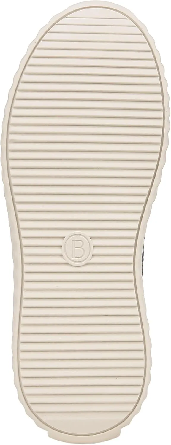 BZees Women's Wanderer Sneaker
