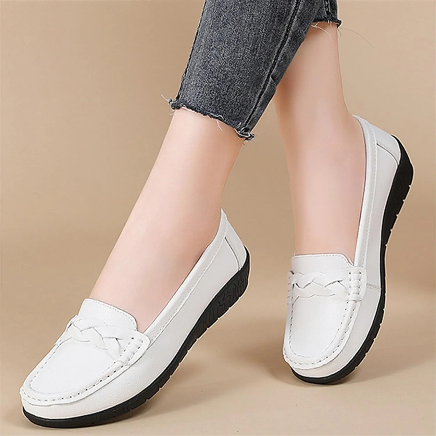 CHUUMEE Cowhide Leather Women's Flat Loafers Round Toe Minimalist Business Office Versatile Slip On Lightweight Casual Shoes