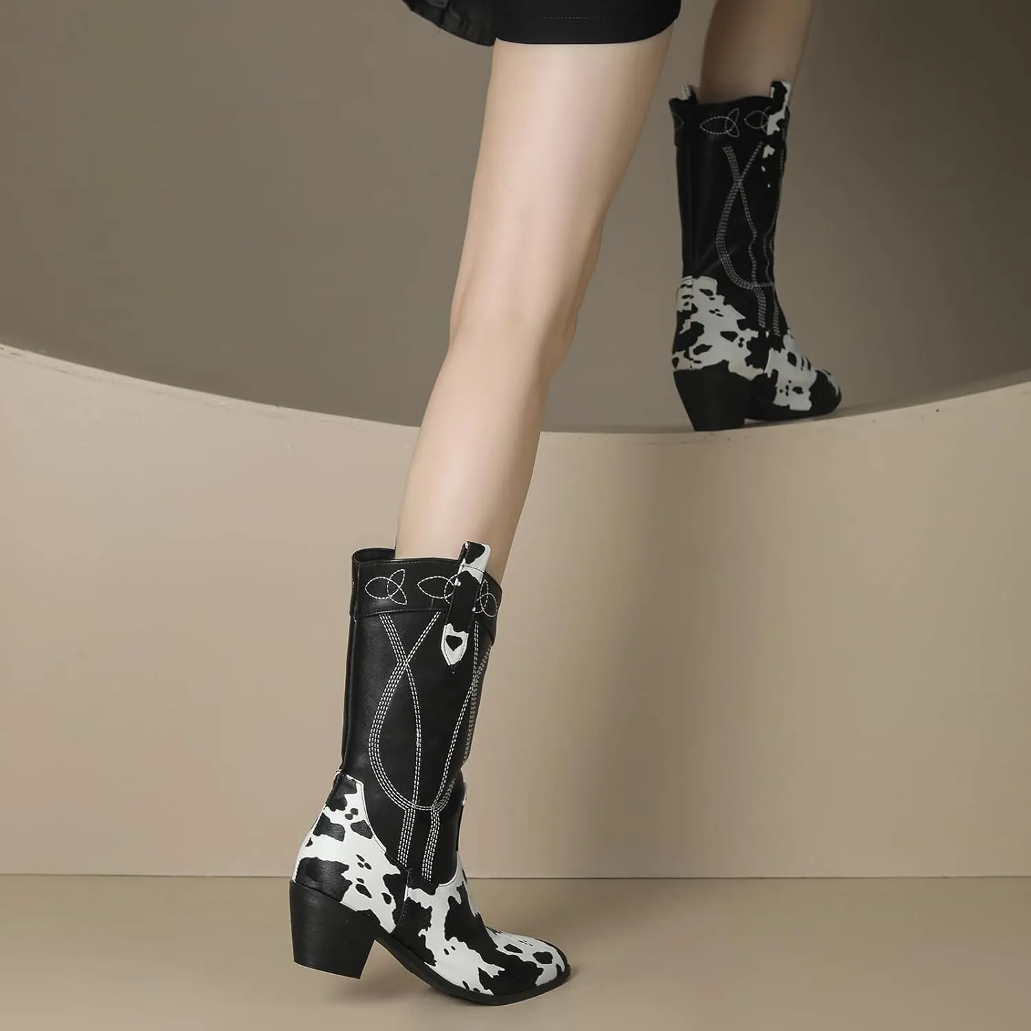 Cozivwaiy Cow Print Boots for Women Patchwork Cowboy Boots Animal Print Half Boots Pull on Chunky Mid Heel Cowgirl Boots
