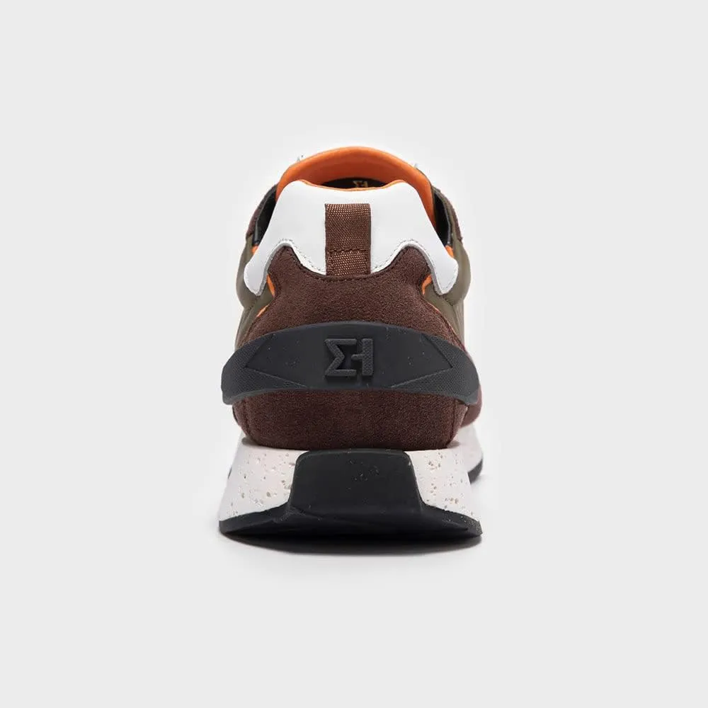 ELHANN.H The SJ Sneakers Combines Simple Lines with a Dynamic Style.