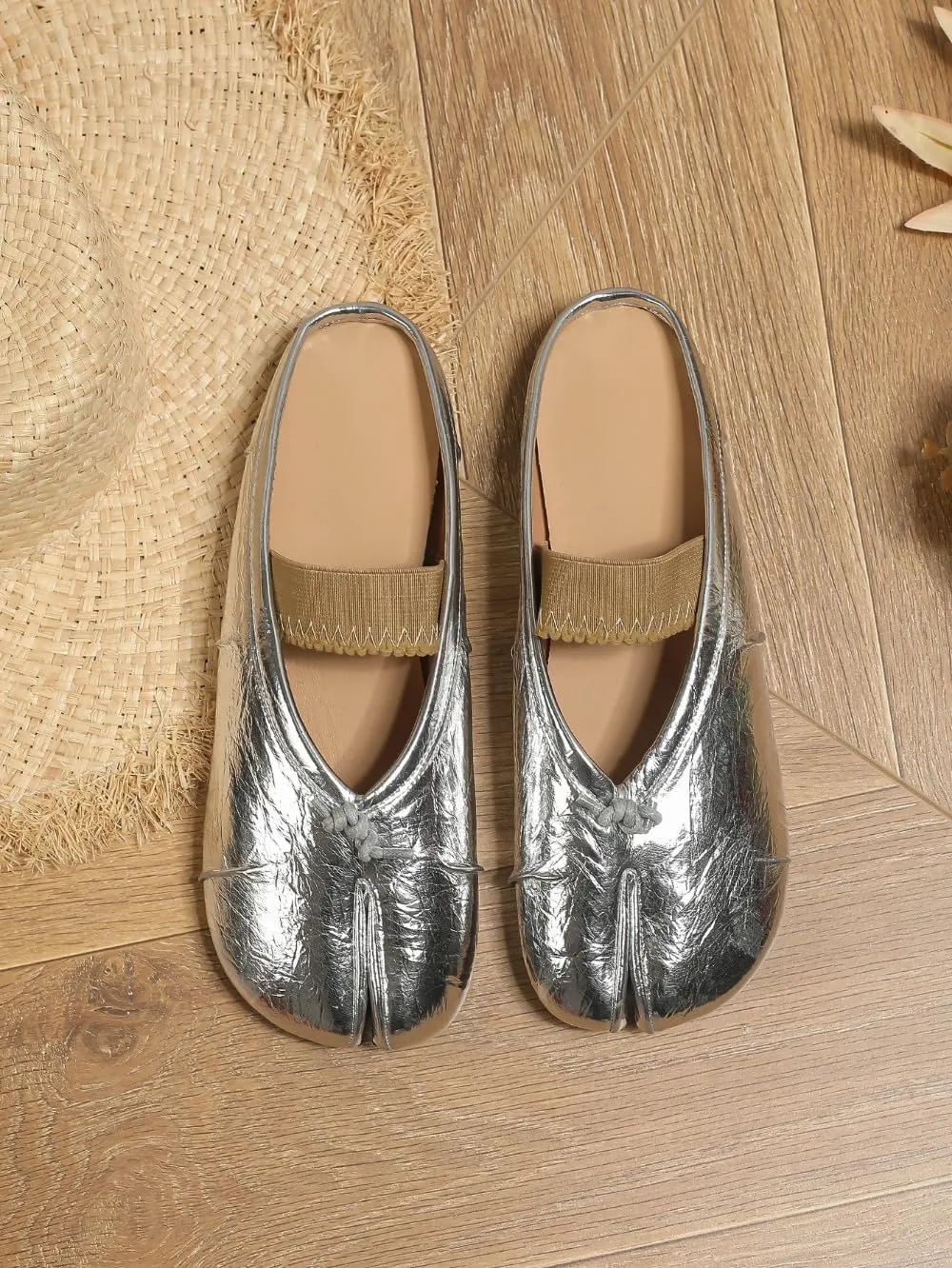 Geerta Tabi Shoes Split Toes Mules Women Cute Y2K Retro Trendy Non Slip Backless Slip on Wide Round Toes Dress Slippers Comfort Wear Shoes House Indoor Outdoor Vacation