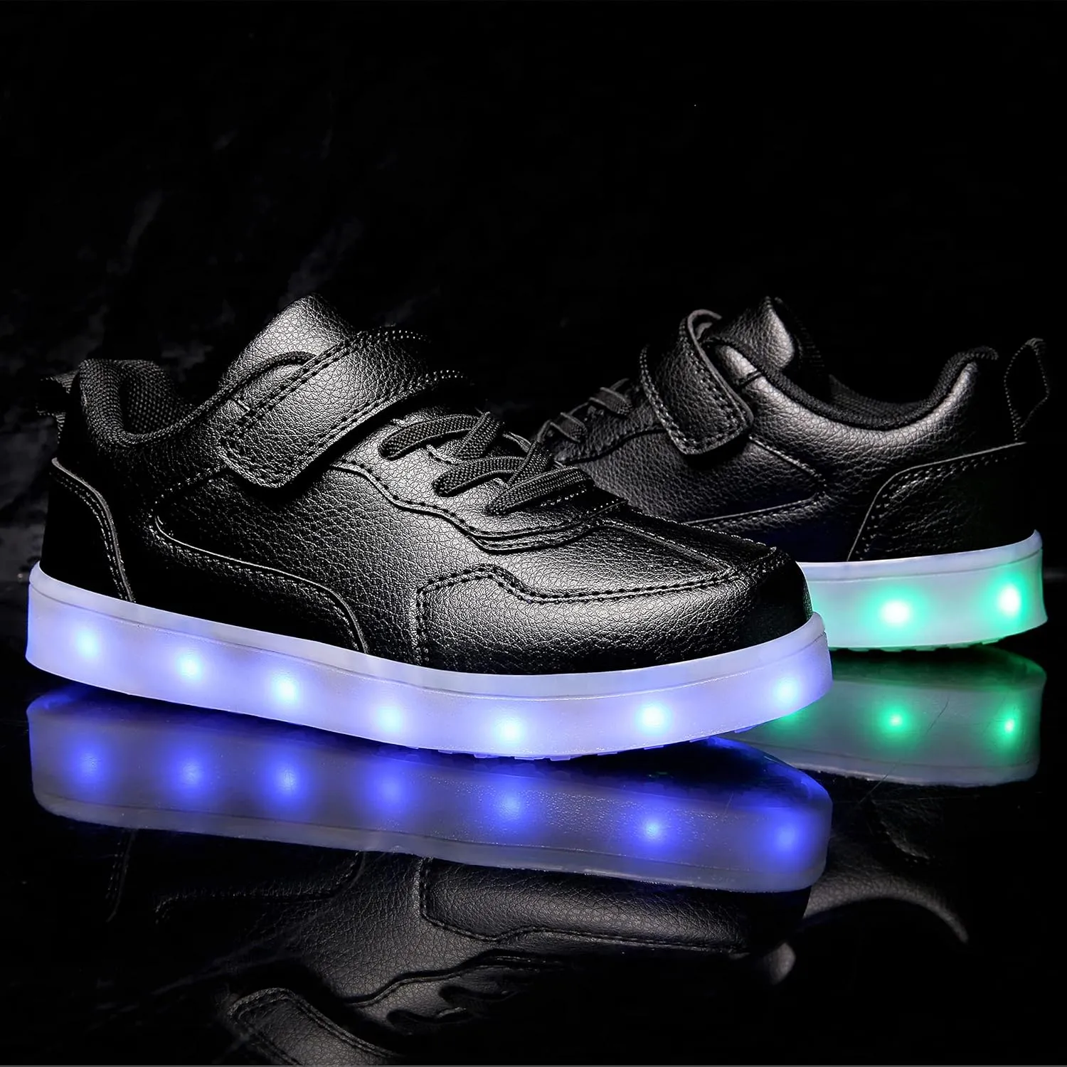Kids LED Light Up Shoes Shiny Low-Top Sneakers for Boys and Girls Child Unisex