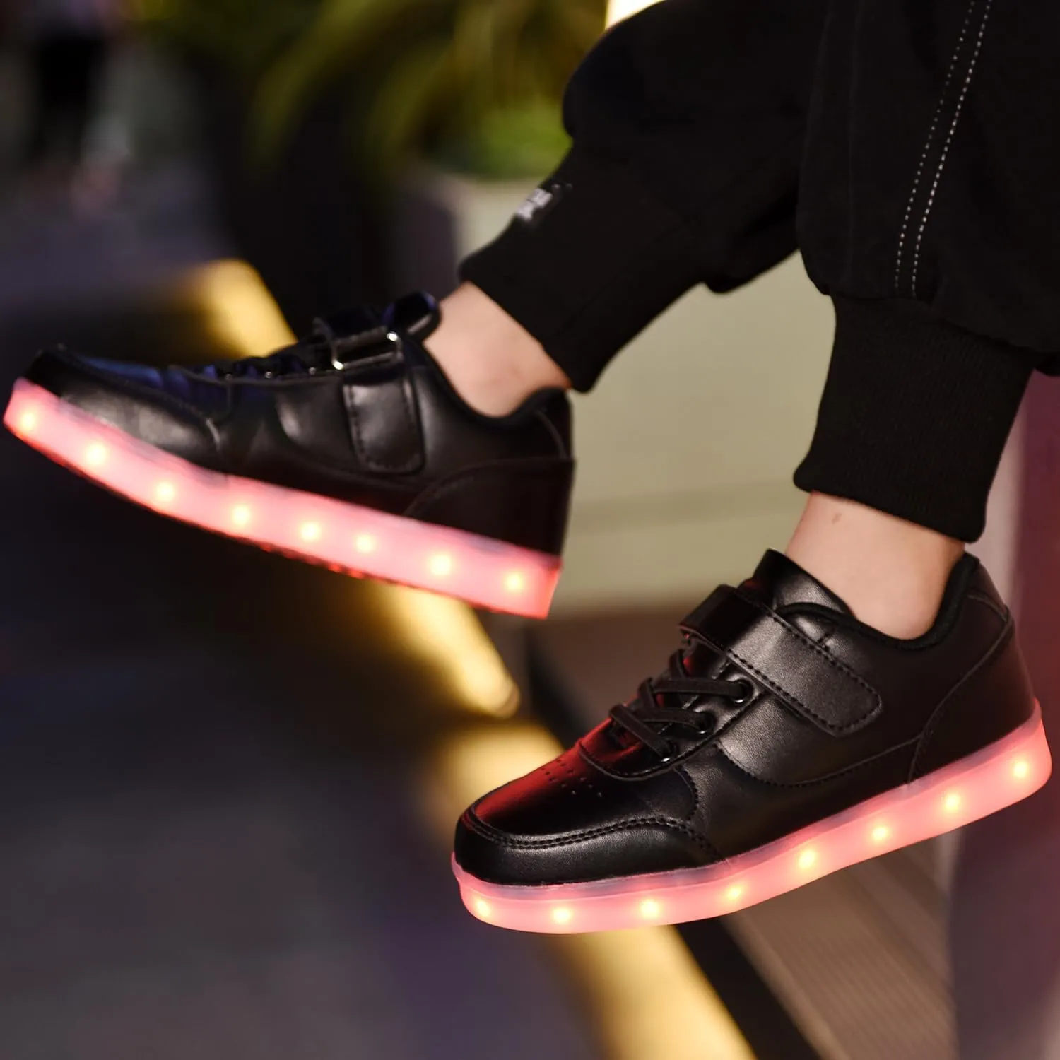 Kids Light Up Shoes LED Sneakers High Top USB Charging Flashing Trainers for Child Girls Boys