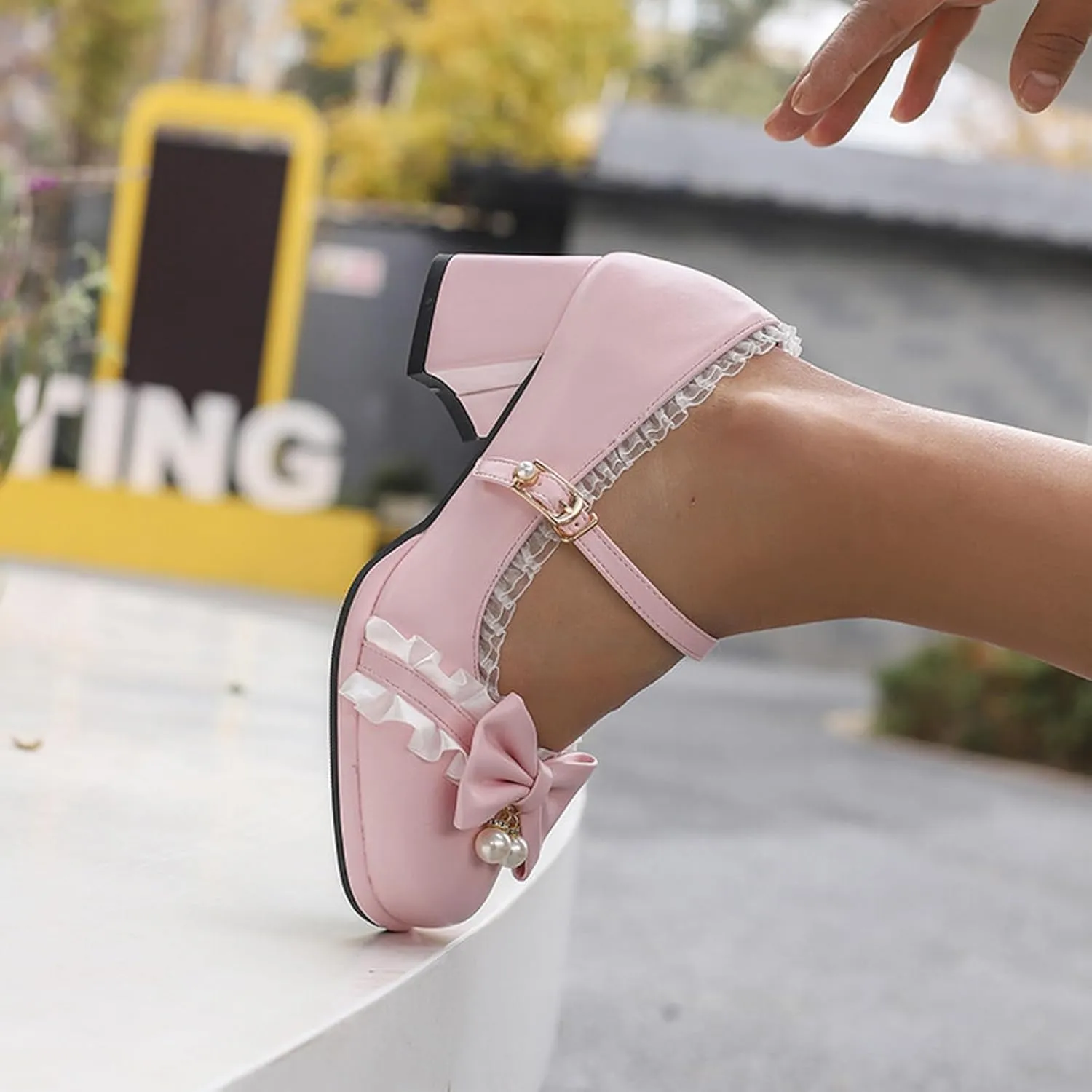 Ladies Retro Single Shoes Chunky Heel Mary Jane Shoes Bowknot College Style Large Size Womens Sandals with Arch Support