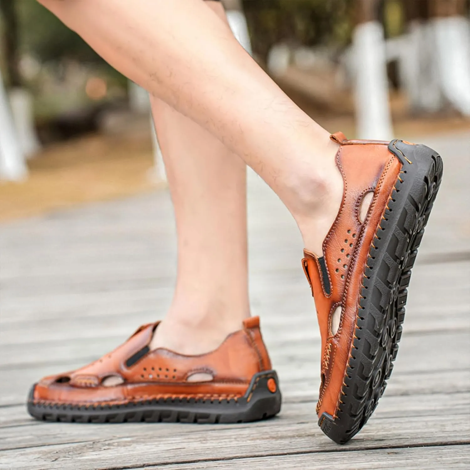 Men's Leather Fisherman Sandals Comfortable Closed-Toe Slip-On Non-Slip Cushioned Sole Breathable Hollow Out Summer Casual Shoes