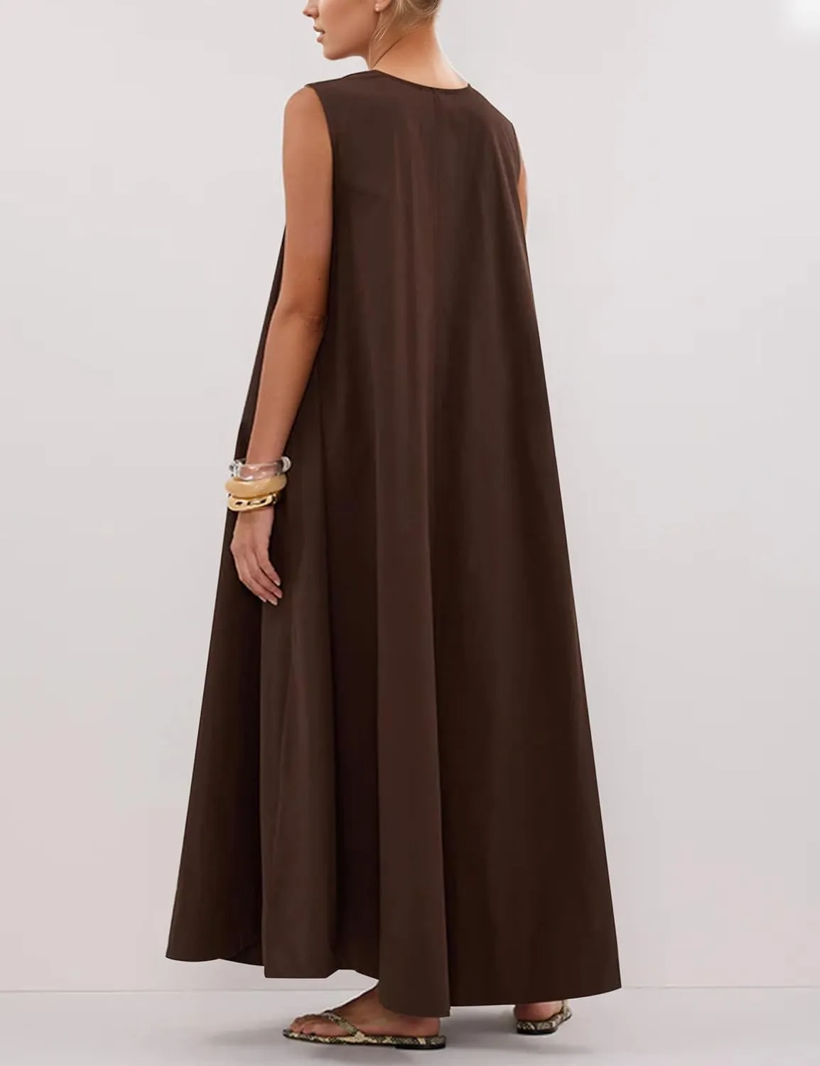 OLAPTA Women Summer Sleeveless Maxi Dress Scoop Neck Ruched Loose Fit Casual Elegant Solid Vacation Long Dress with Pockets