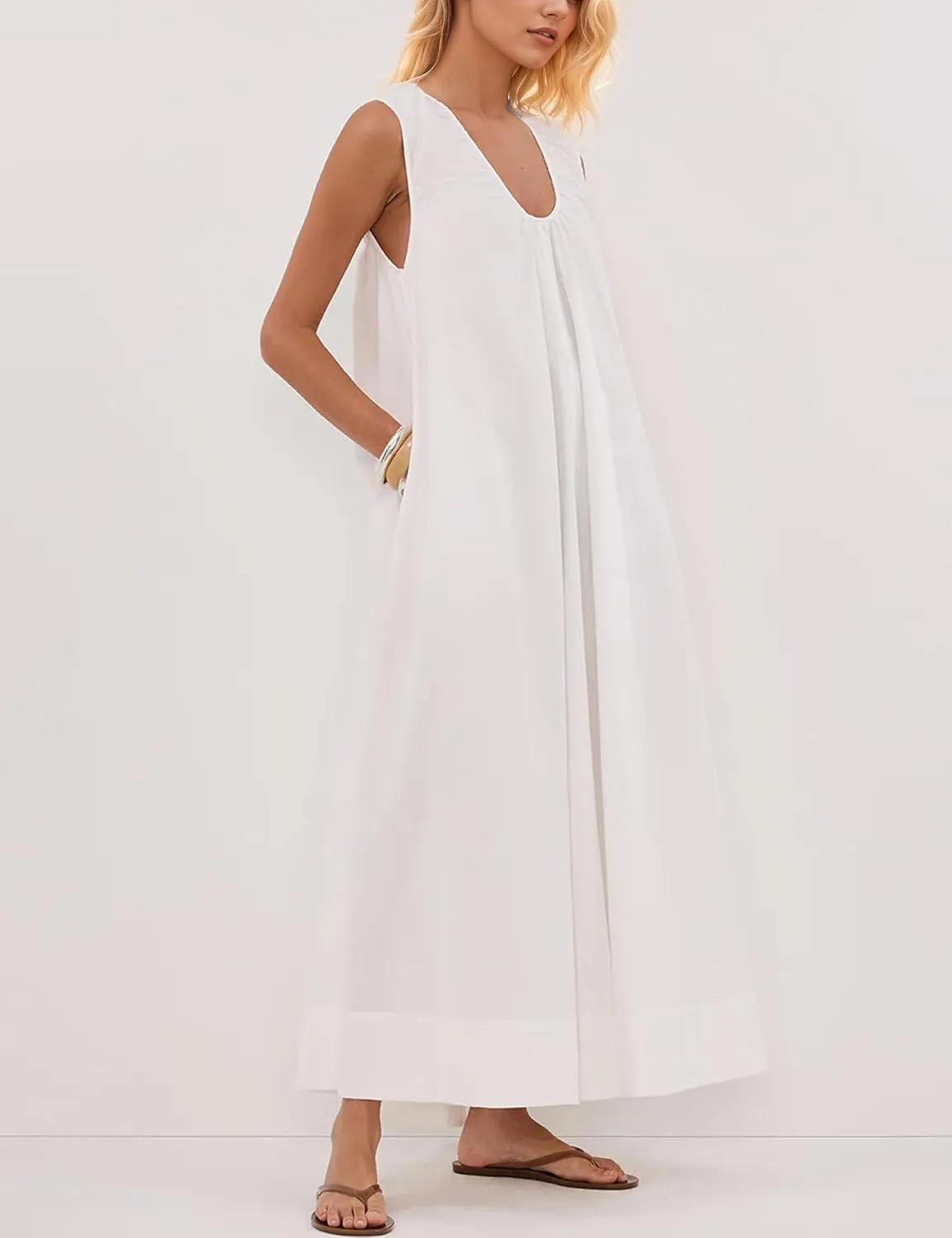 OLAPTA Women Summer Sleeveless Maxi Dress Scoop Neck Ruched Loose Fit Casual Elegant Solid Vacation Long Dress with Pockets