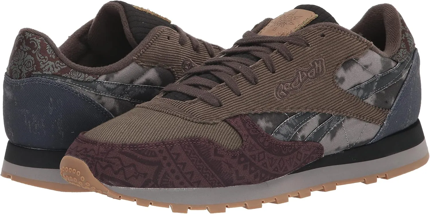 Reebok Unisex-Adult Classic Leather Sneaker