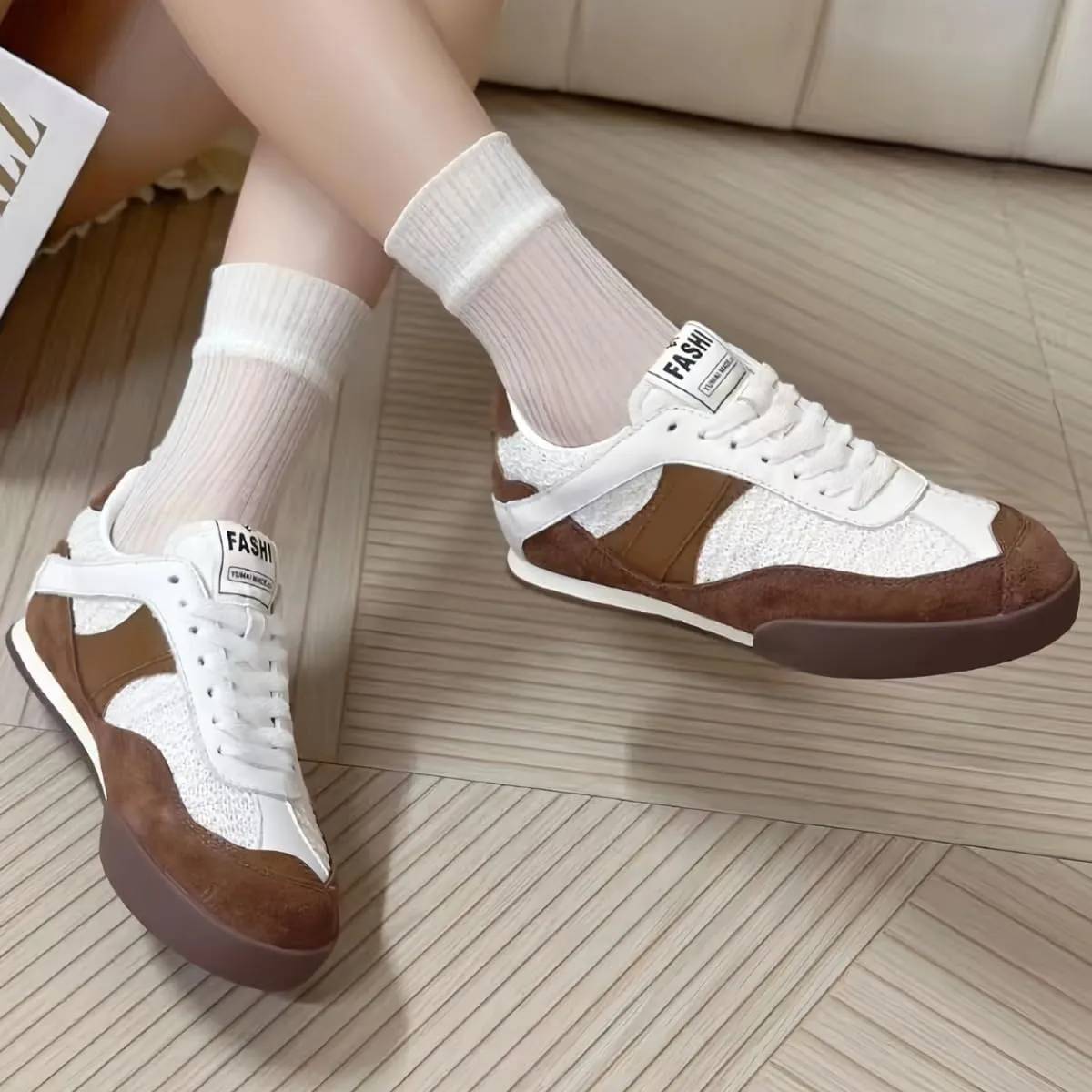Retro Patchwork Design Lace - up Women's German Army Trainer Shoes Lightweight Flats Round Toe Genuine Suede Leather Sneakers for Women Daily Casual