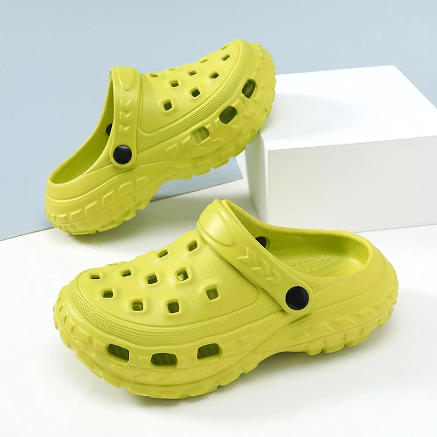 SECHRITE Men's and Women's Garden Shoes Slip-on Clogs Water Beach Pool Sandals with Adjustable Heel Strap Casual Indoor Outdoor Slippers
