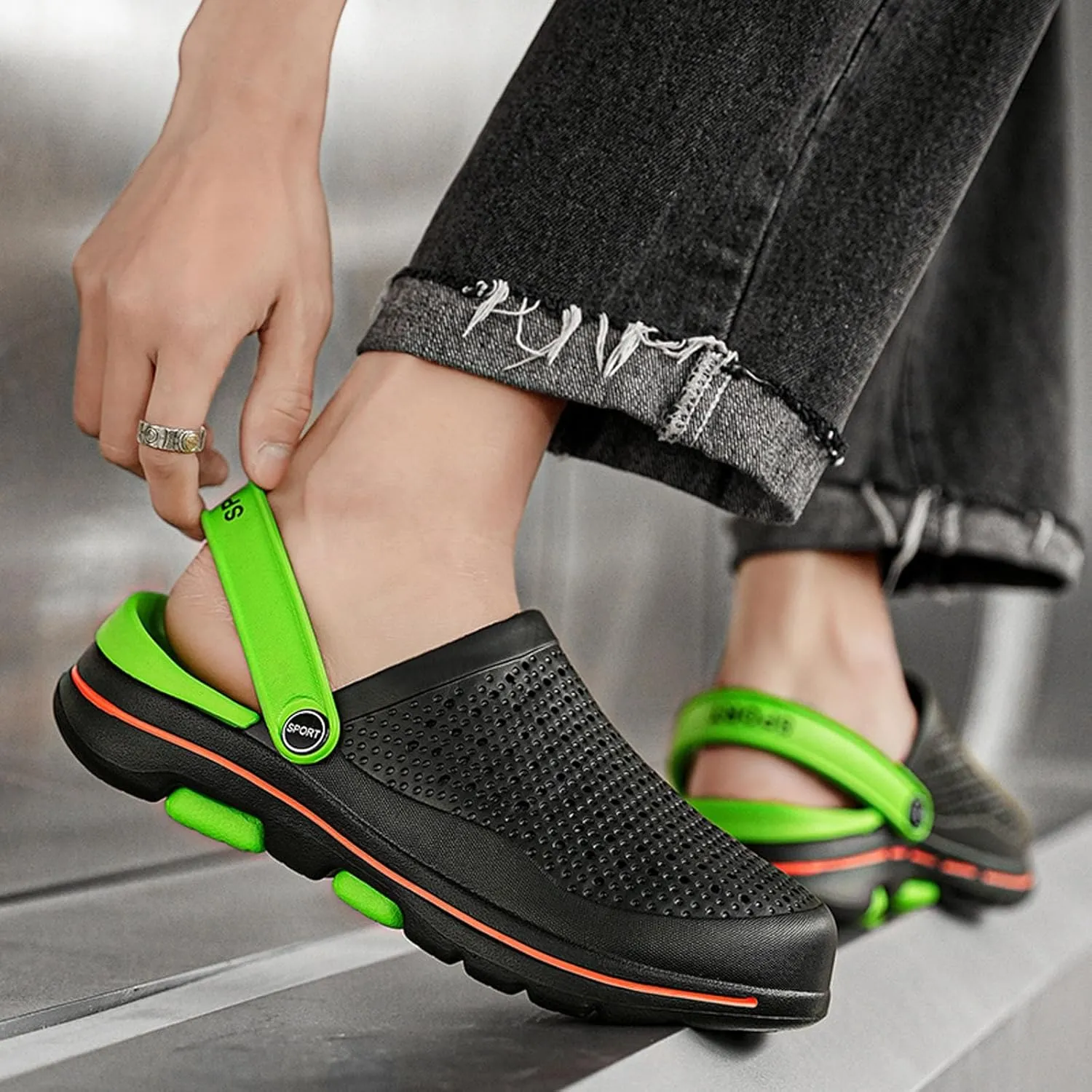 SECHRITE Men's Garden Clogs Beach Pool Shower Sandals Slip-on Mules Casual Slippers