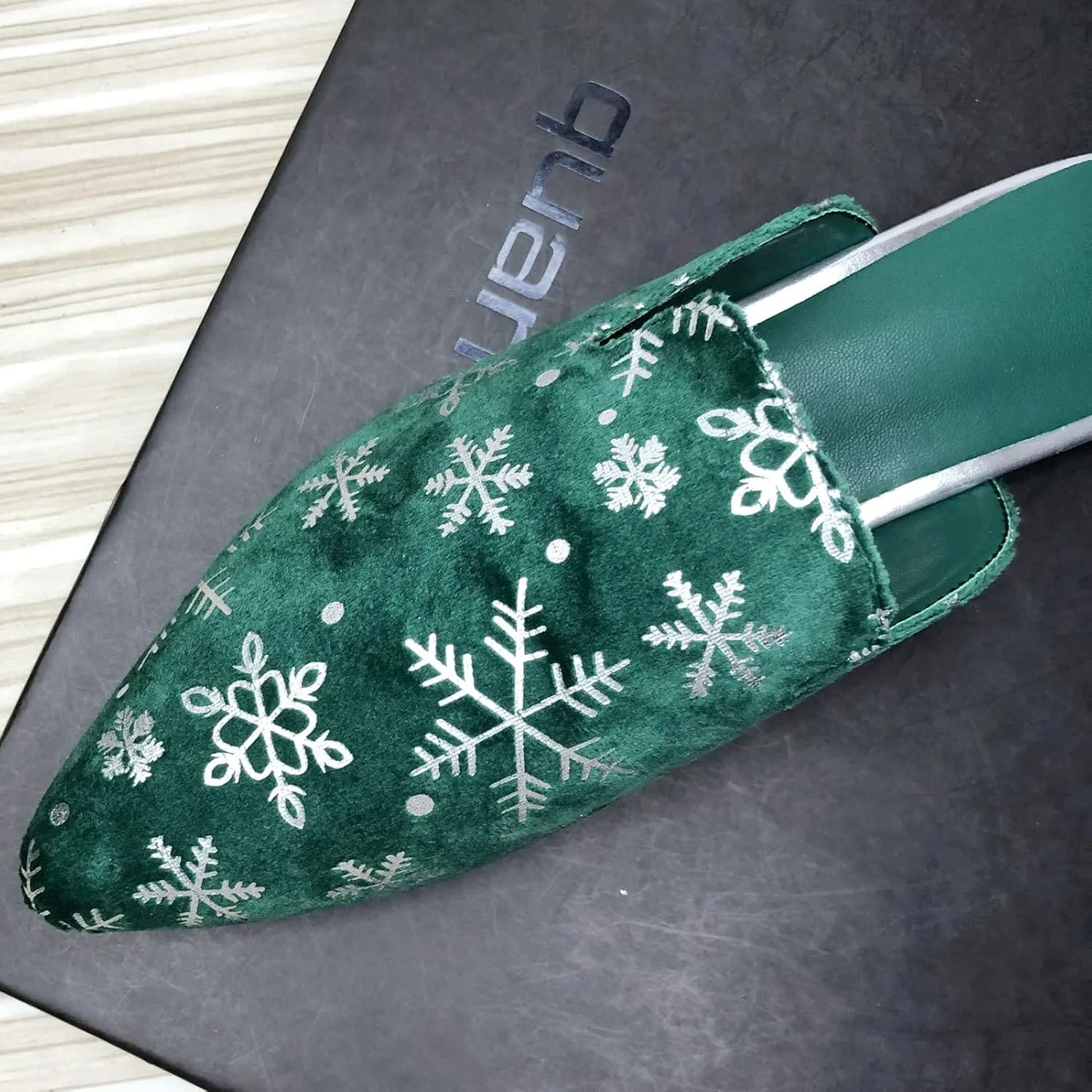 WENJIAZHIZHI Mules for Women Slip On Women's Flats Comfortable Closed Pointed Toe Backless Loafers Womens Clogs Mules