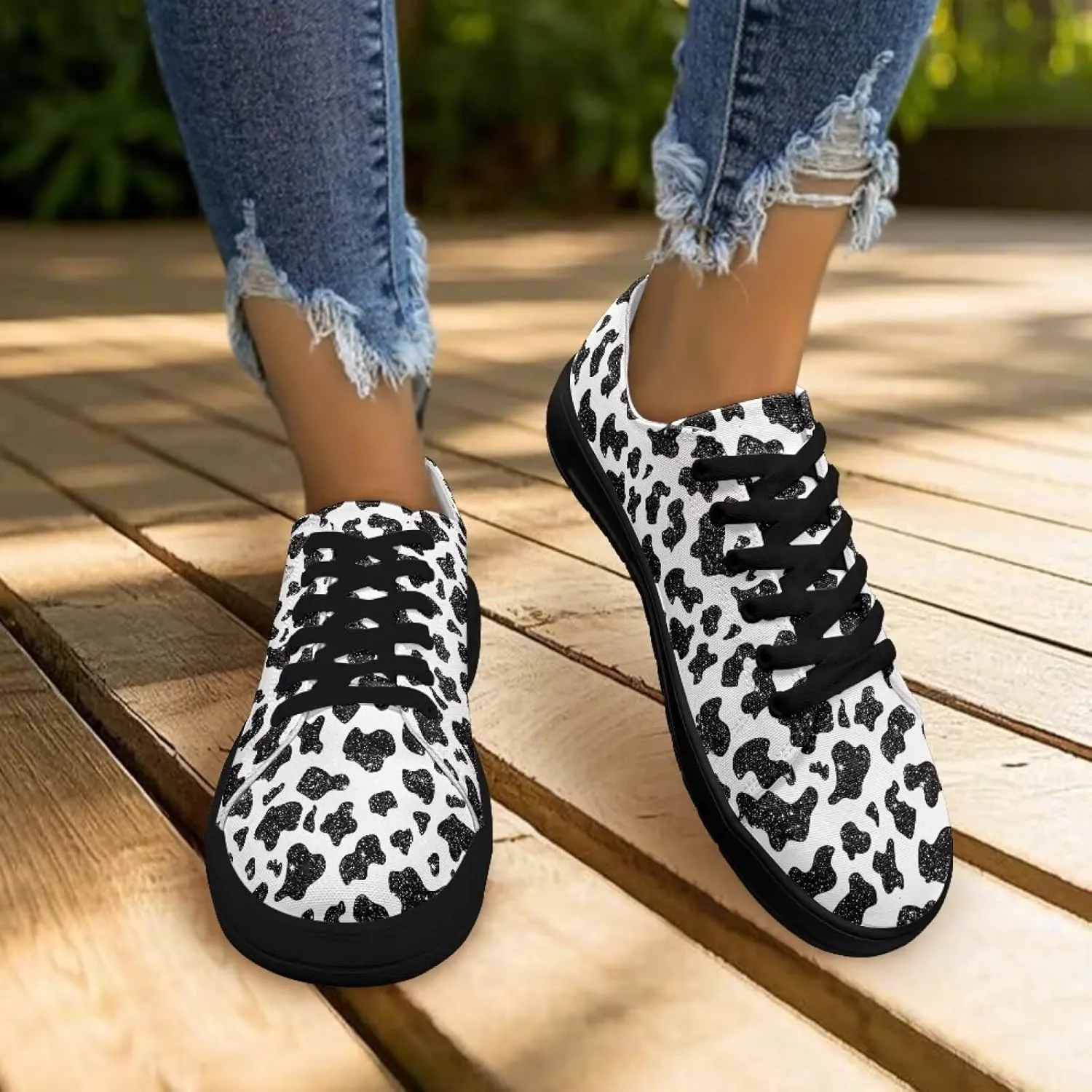 Women's Canvas Sneakers Mesh Lace Up Low Top Sneakers Lightweight Breathable Canvas Tennis Shoes Ladies Running Shoes