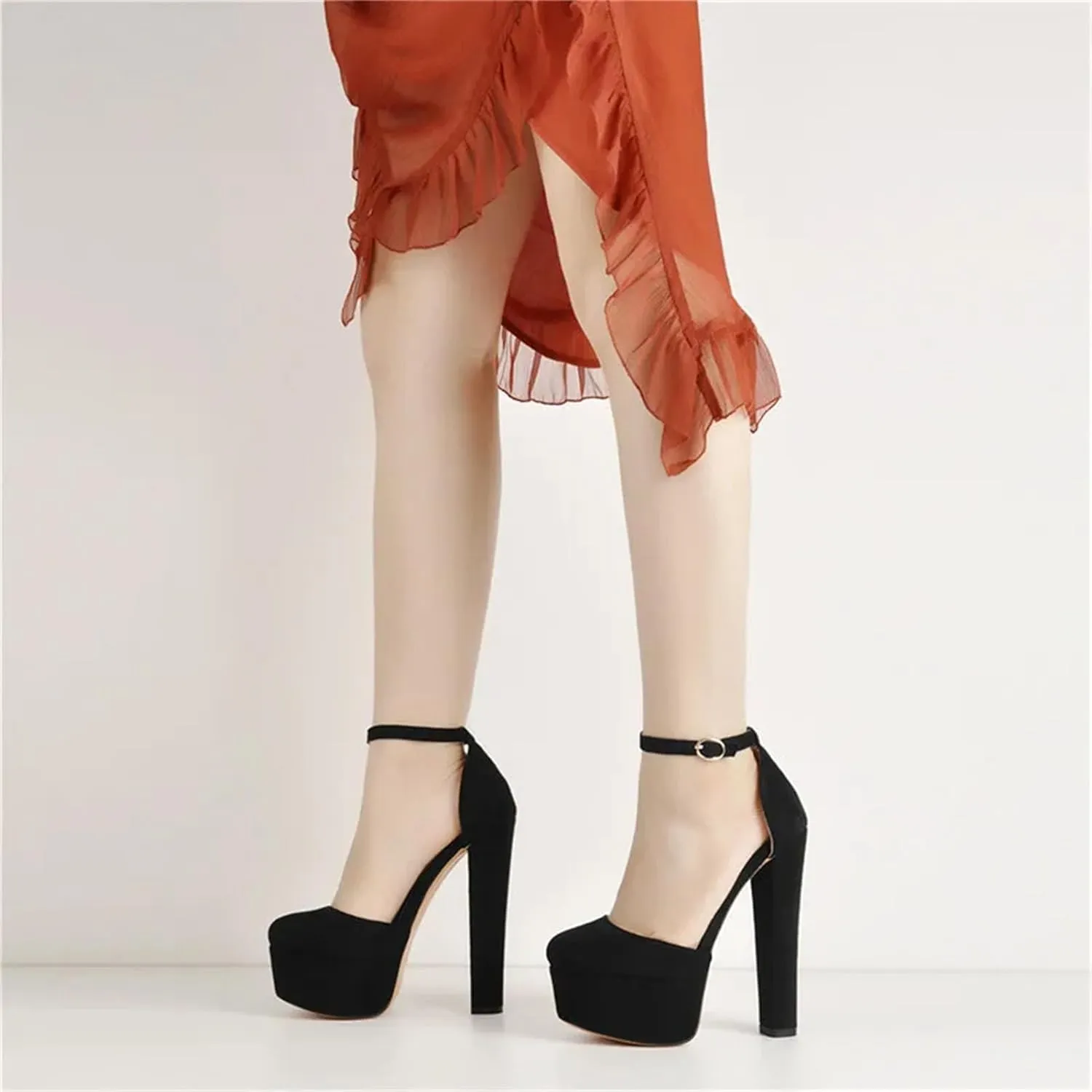 Women's Mary Jane Platforms - Round Toe Chunky Party Pumps