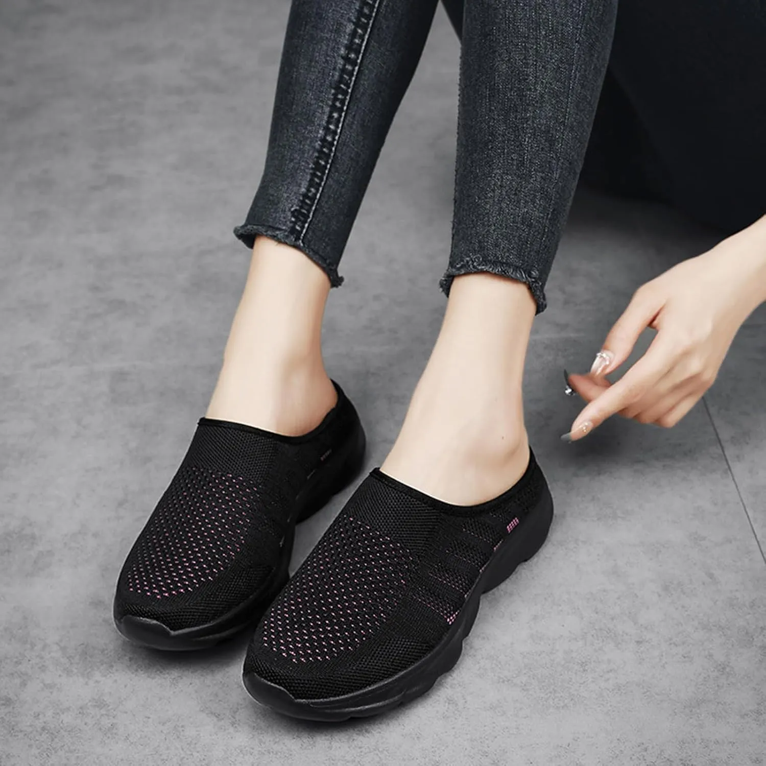 Women's Mesh Anti-Slip Orthopedic Mules Culgs Breathable Comfortable Summer Round Closed Toe Slip-on Stretch Soft Sole Hollow Out Casual Slippers for Walking Party Outdoor